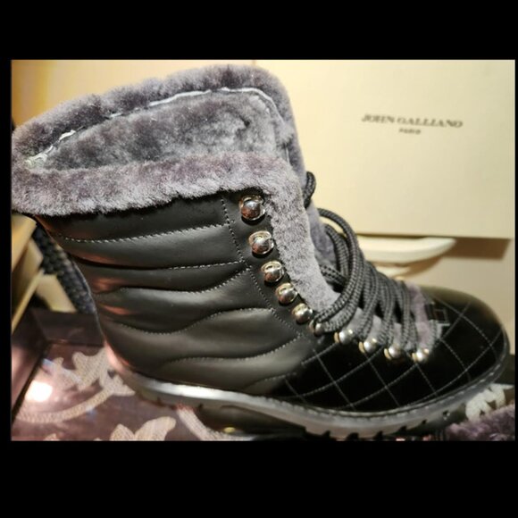 John Galliano of Paris - Fur-lined Boots - 10 1/2 New in Box - Picture 5 of 7